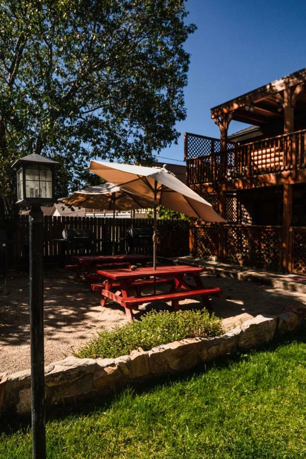 Embers Lodge & Cabins Big Bear Lake Dış mekan fotoğraf